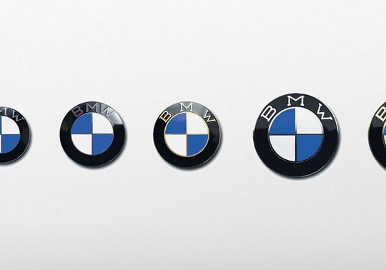 BMW logoer igennem tiden 